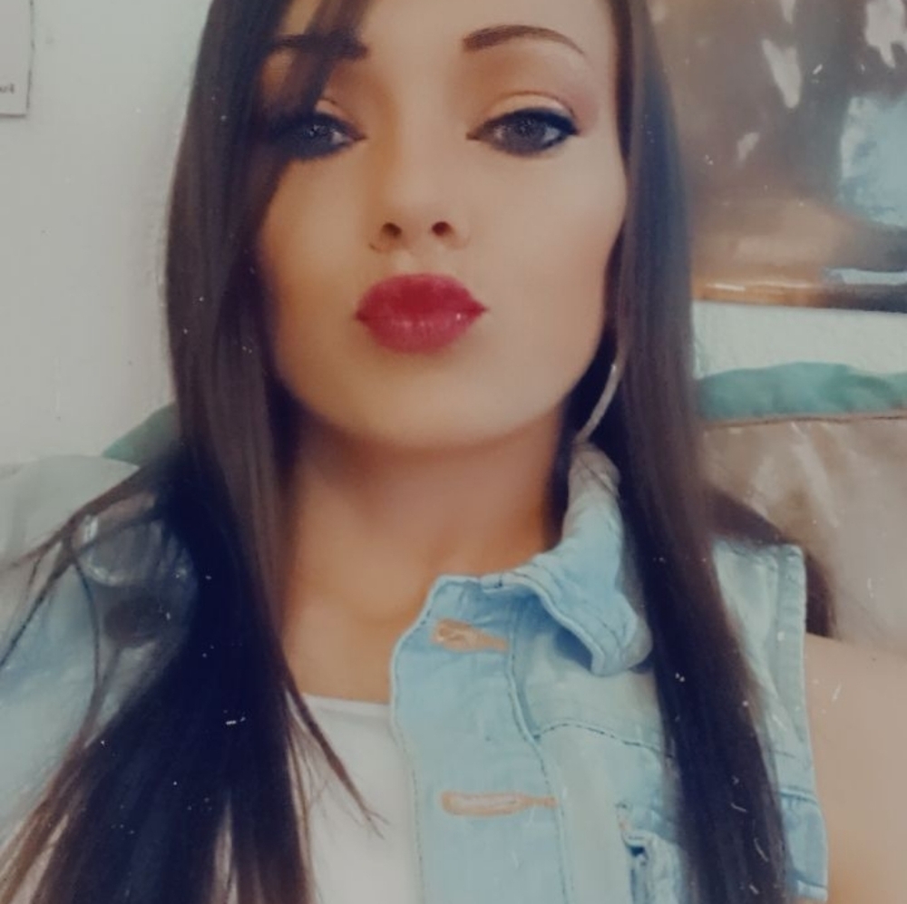 Meet your Posher, misti